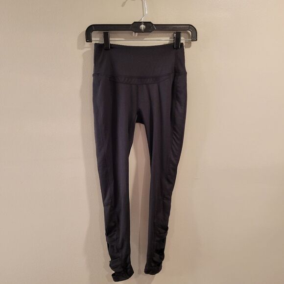 Free People Cutout Brushed Workout Leggings Black Size XS - Picture 2 of 8